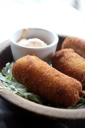 CROQUETES DE FRANGO